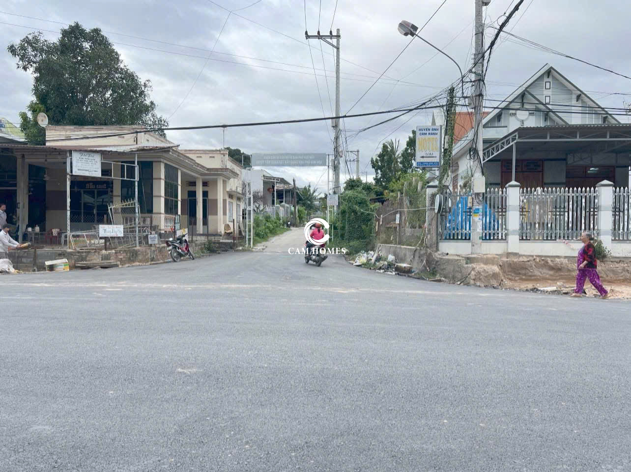 Đất tại trung tâm TP.Cam Ranh cách chợ Cam Lộc 140m - Diện tích 120m2